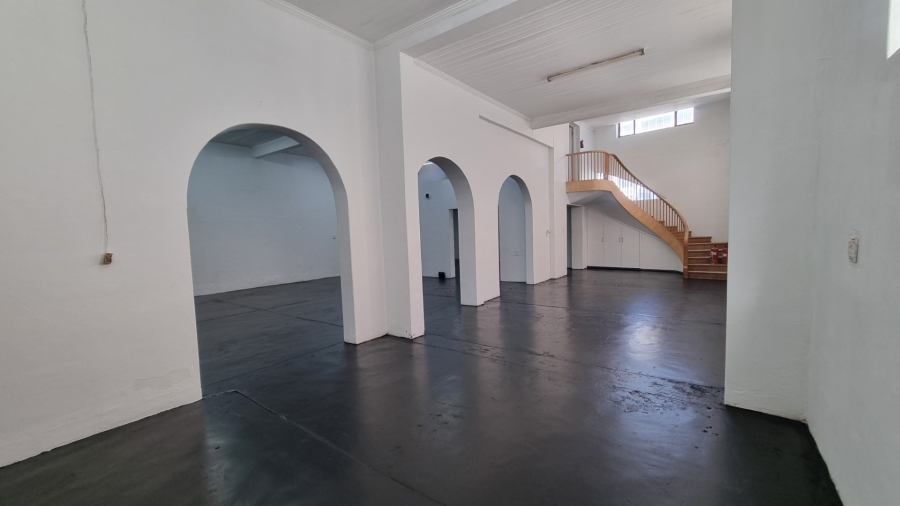 To Let Commercial Property for Rent in Woodstock Western Cape